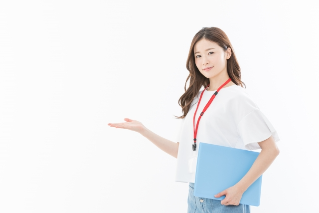 ビジネスウーマン　指差し　手のひら　