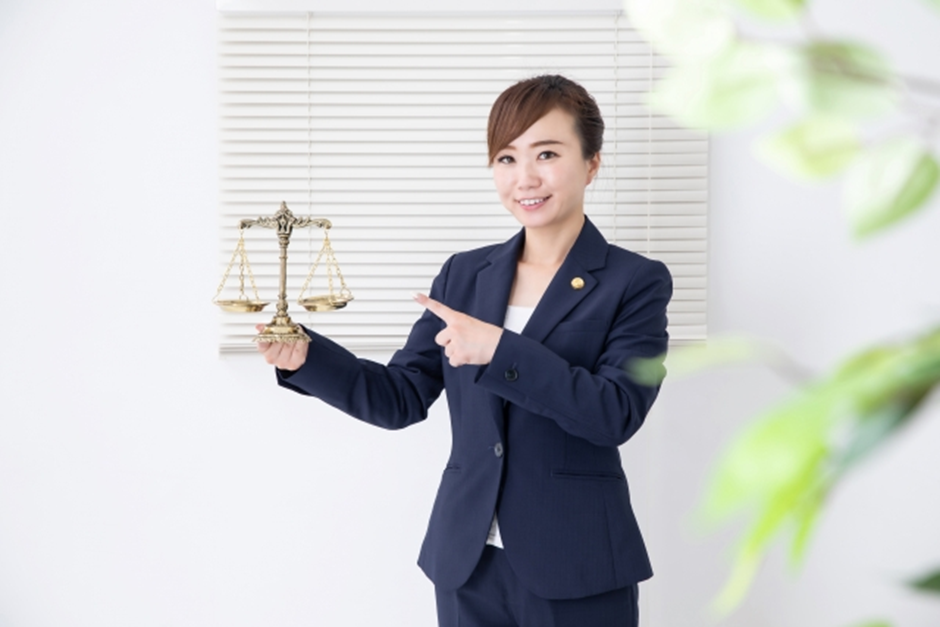 女性弁護士