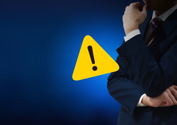 ビックリマークと考える人